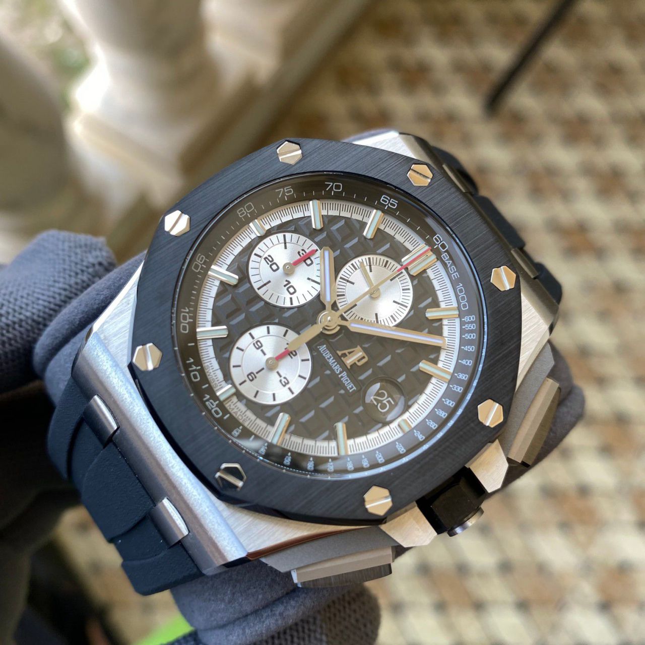 APFTOP imitation  replica  watch Audemars Piguet Royal Oak  Offshore  series 26400IO.OO.A004CA.01 watches  / AP292