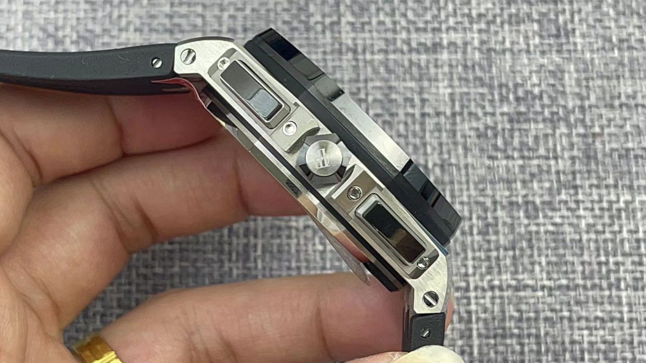 APF Factory Audemars Piguet熊猫 Royal Oak  Offshore   replica imitation 26400SO.OO.A002CA.01 watches  / AP287