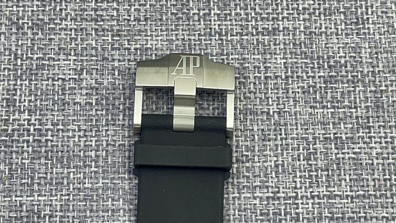 APF Factory Audemars Piguet熊猫 Royal Oak  Offshore   replica imitation 26400SO.OO.A002CA.01 watches  / AP287