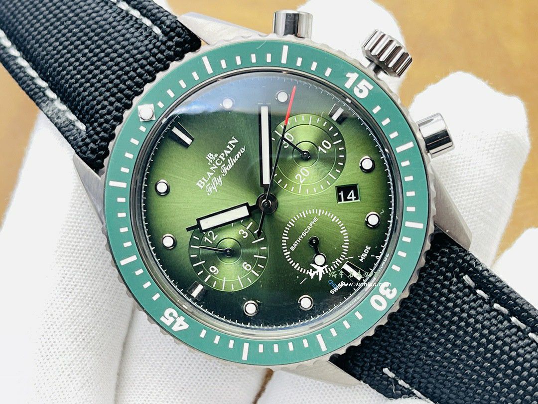 JB Factory Blancpain Fifty Fathoms series 5200-0153-B52A（极光绿TOP replica imitation  watch） watches  / BP077