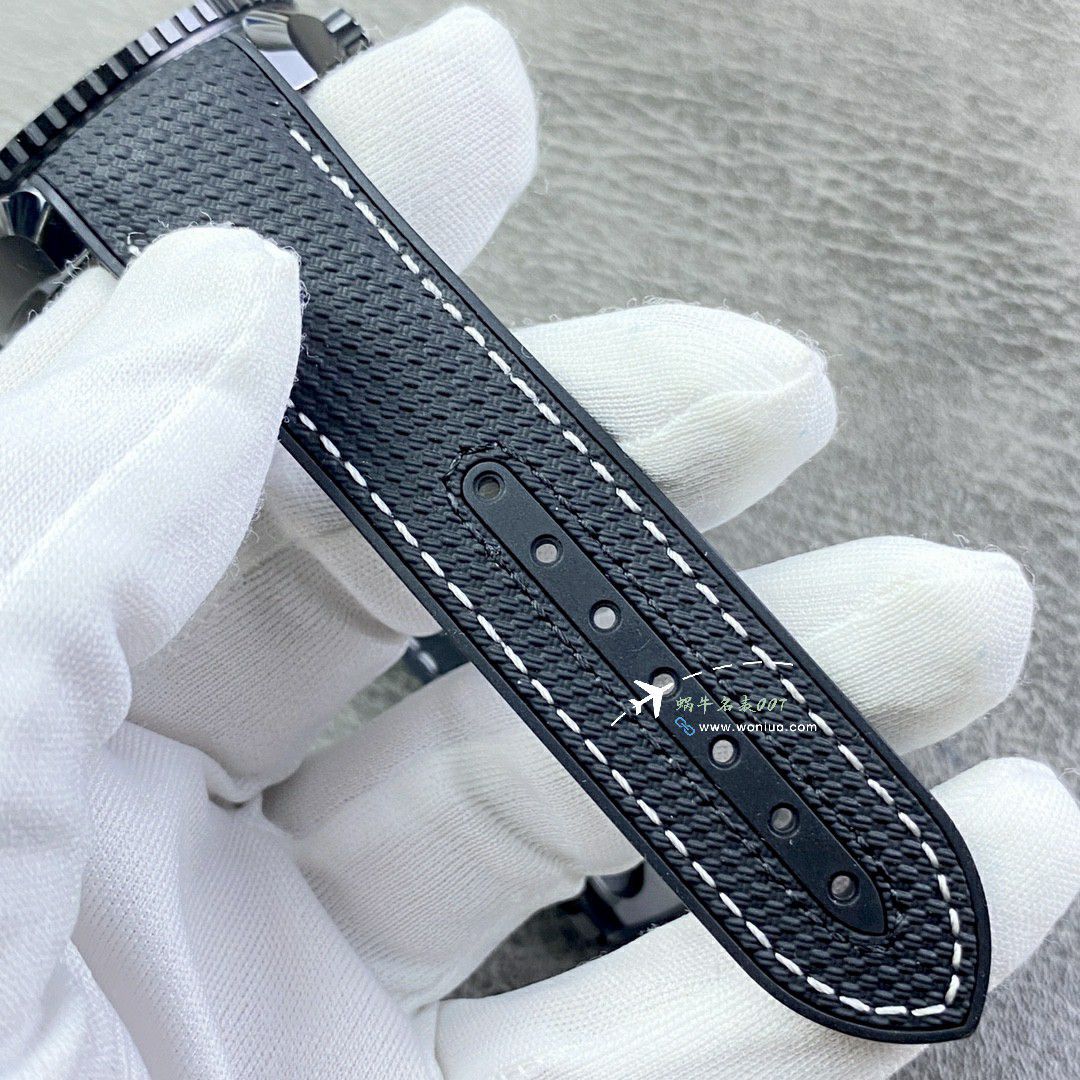 VS Factory  Omega Seamaster 300 meters  Darth Vader TOP replica imitation  watch210.92.44.20.01.003 watches  / VS806