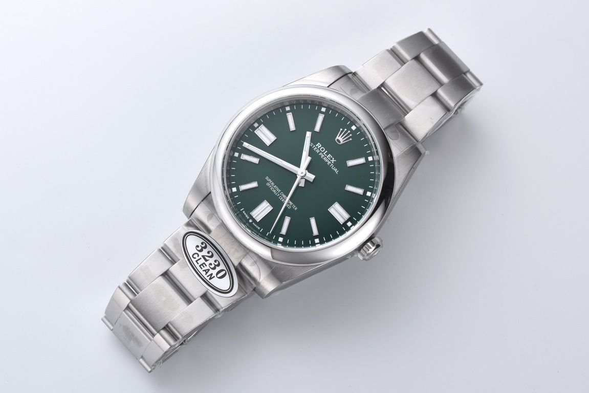 clean Factory Rolex Oyster Perpetual 41mm replica imitation  watch series m124300-0005 watches  / R881