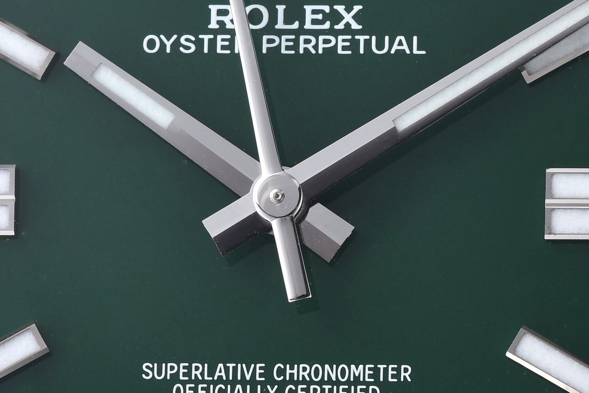 clean Factory Rolex Oyster Perpetual 41mm replica imitation  watch series m124300-0005 watches  / R881