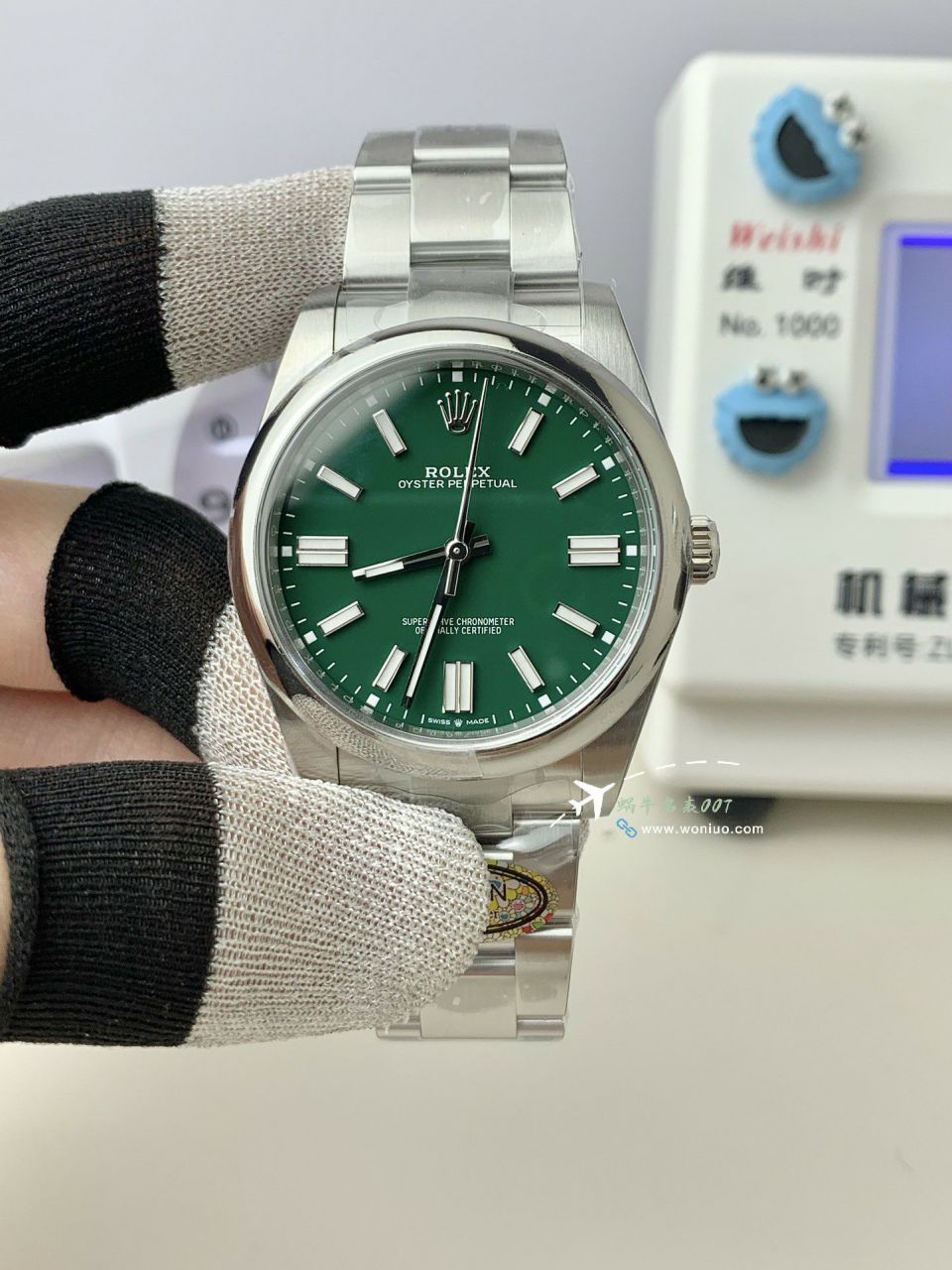 C Factory Clean Rolex Oyster Perpetual  super  replica imitation  watchm124300-0004，m126000-0004 watches  / R885