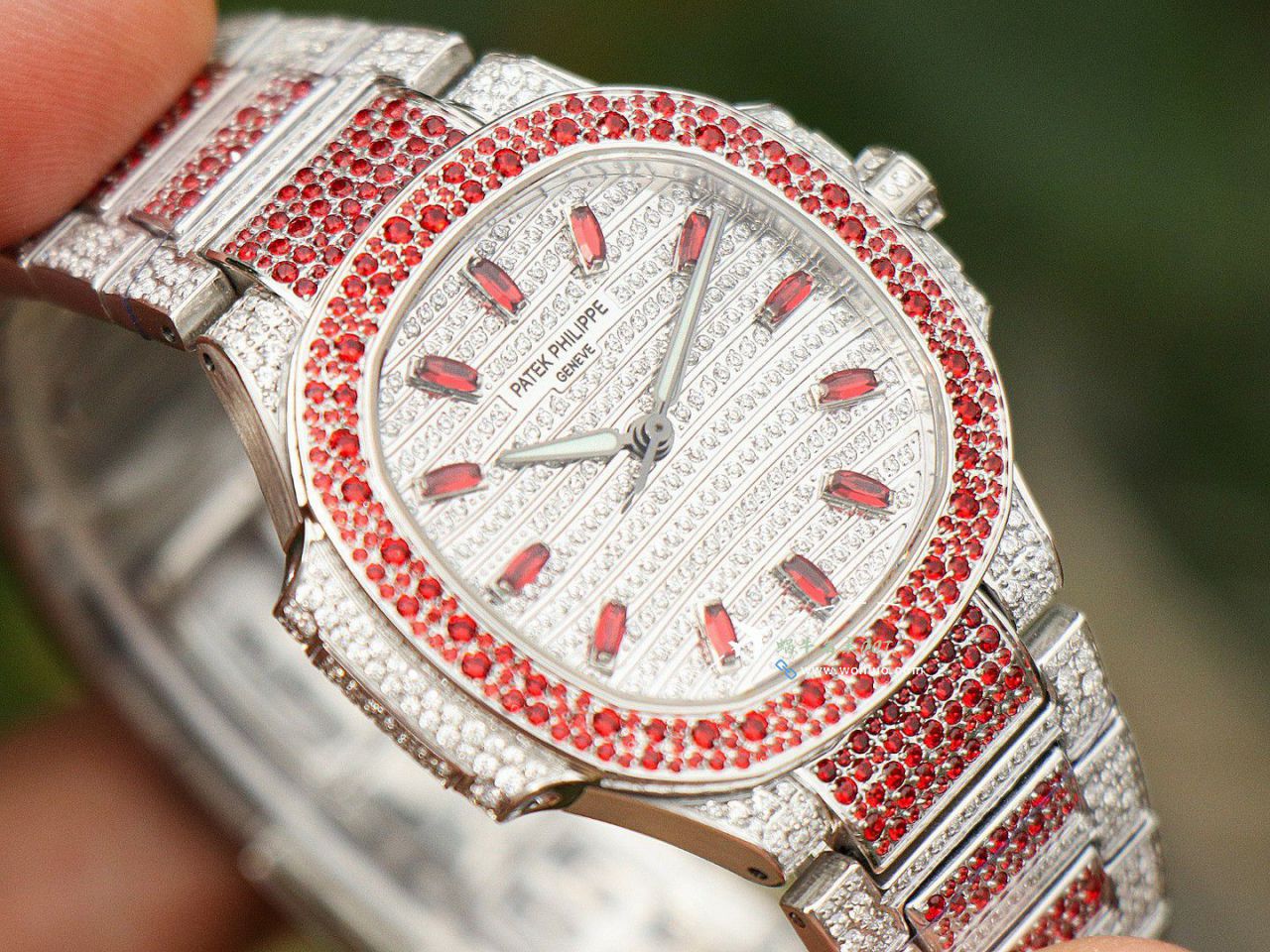 GR Factory Patek Philippe Aquanaut Collection 100% replica imitation  watch 7118/1452G-001  Women  watches  / BD502