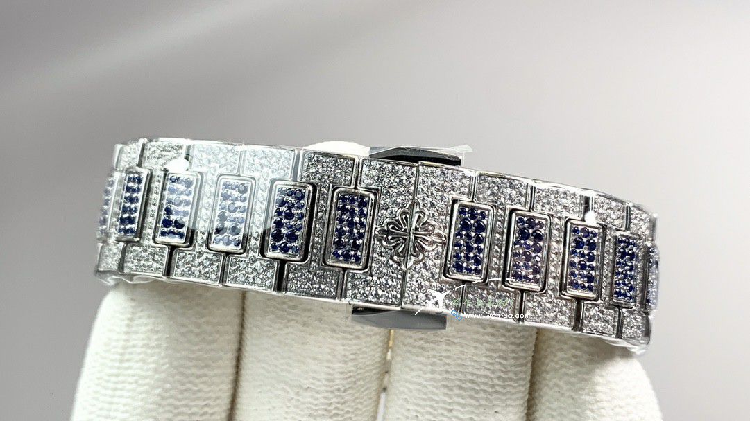 GR Factory Patek Philippe Aquanaut Collection 100% replica imitation  watch 7118/1452G-001  Women  watches  / BD502