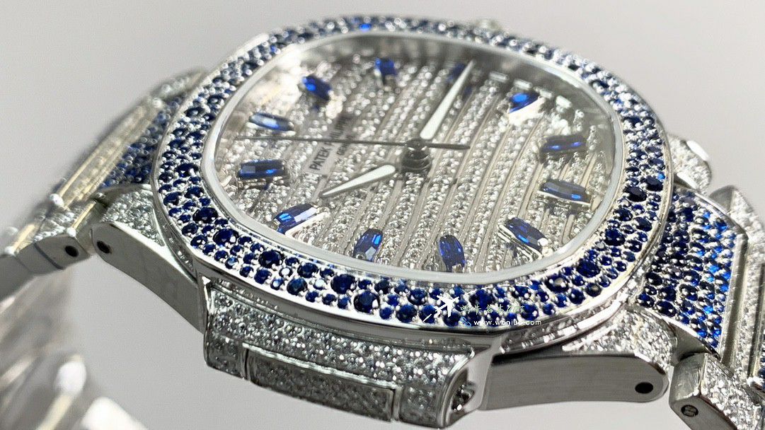 GR Factory Patek Philippe Aquanaut Collection 100% replica imitation  watch 7118/1452G-001  Women  watches  / BD502