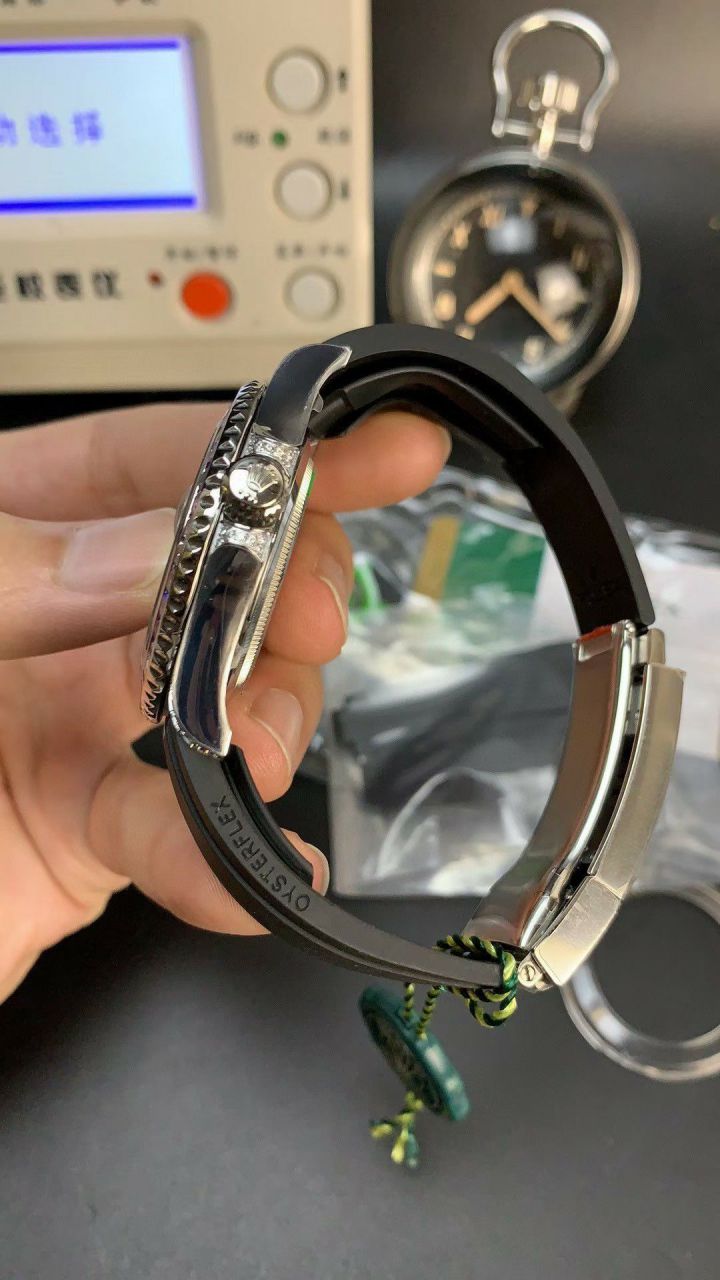 Jvs Rolex  Yacht-Master VIP Hidden  Baby  breath  replica imitation M226679TBR，M226679TBR-0001 watches  / R886