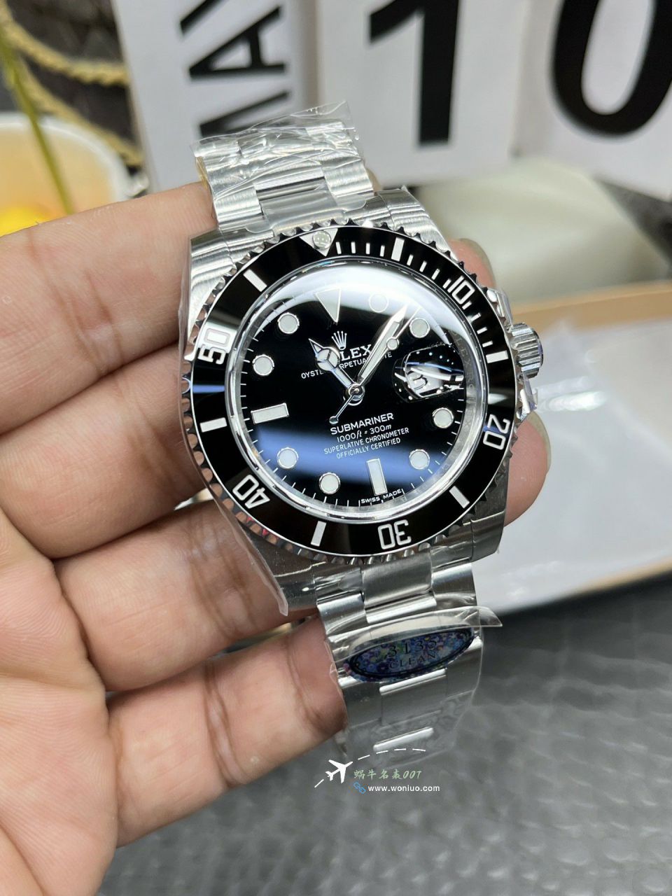 clean Factory Rolex Submariner  series M116610LN-0001  Black dial c Factory   replica imitation  Submariner Date  watch / R896