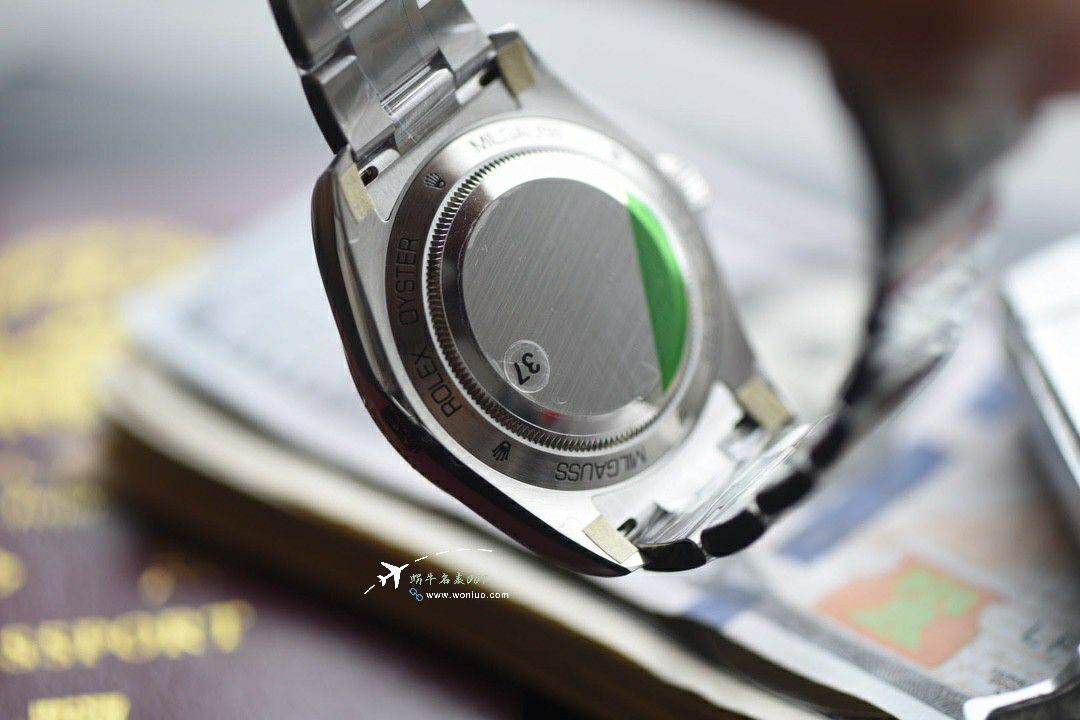 VS Factory Rolex Lightning Grid Magnetic Type TOP replica imitation  watchm116400gv-0002 blue  Dial  watches  / R898