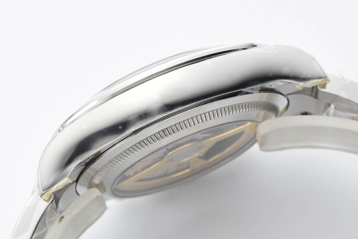 Clean C Factory Rolex Cosmograph 4131 Daytona  ice  blue Daytonabest replica imitation m126506-0002 watches  / R899