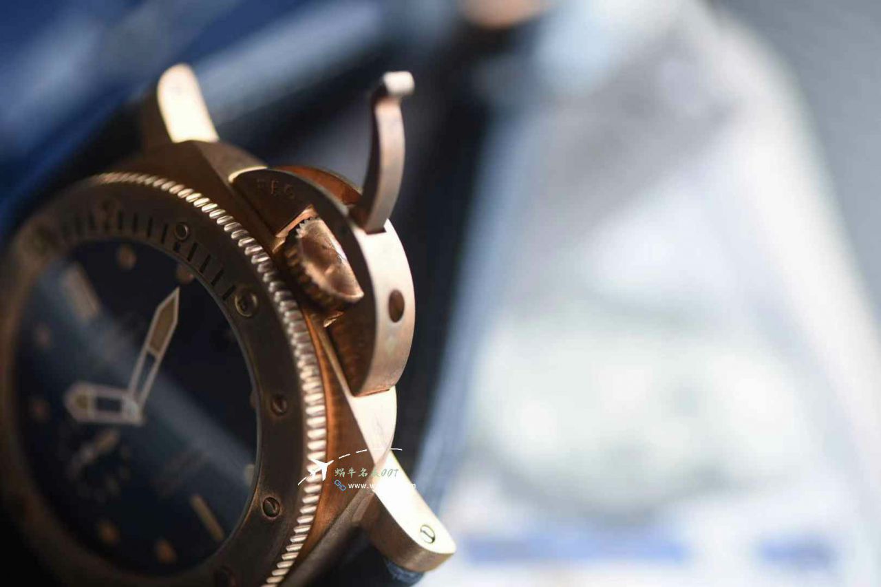  Video review VS Factory Panerai Submarine series 小 bronze PAM01074，PAM1074TOP replica imitation  watch / VSPAM01074B