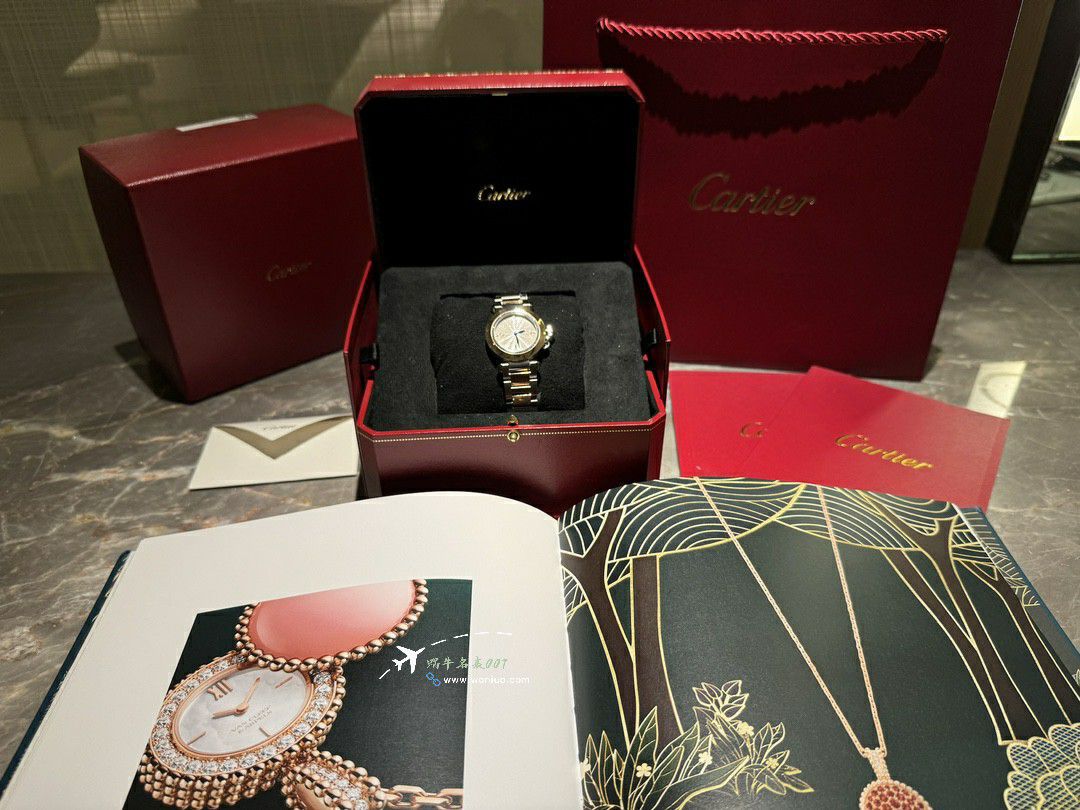 AF Factory 100% imitation  Women watchCartier帕莎 series WJPA0018，WGPA0018 watches  / K337