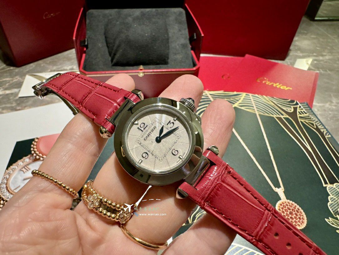 AF Factory 100% imitation  Women watchCartier帕莎 series WJPA0018，WGPA0018 watches  / K337