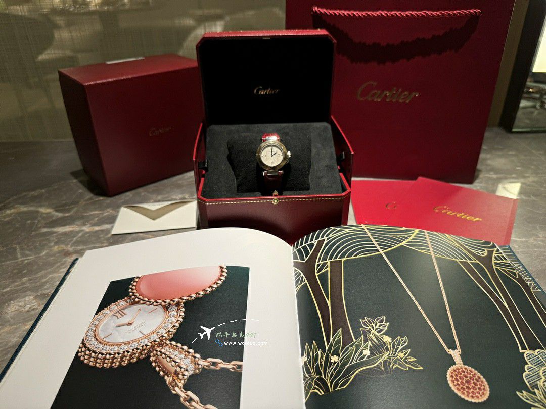 AF Factory 100% imitation  Women watchCartier帕莎 series WJPA0018，WGPA0018 watches  / K337