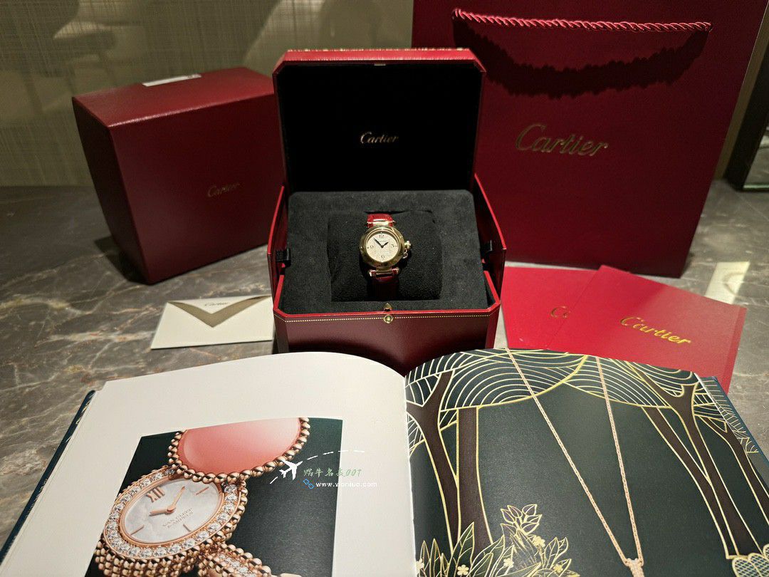 AF Factory 100% imitation  Women watchCartier帕莎 series WJPA0018，WGPA0018 watches  / K337