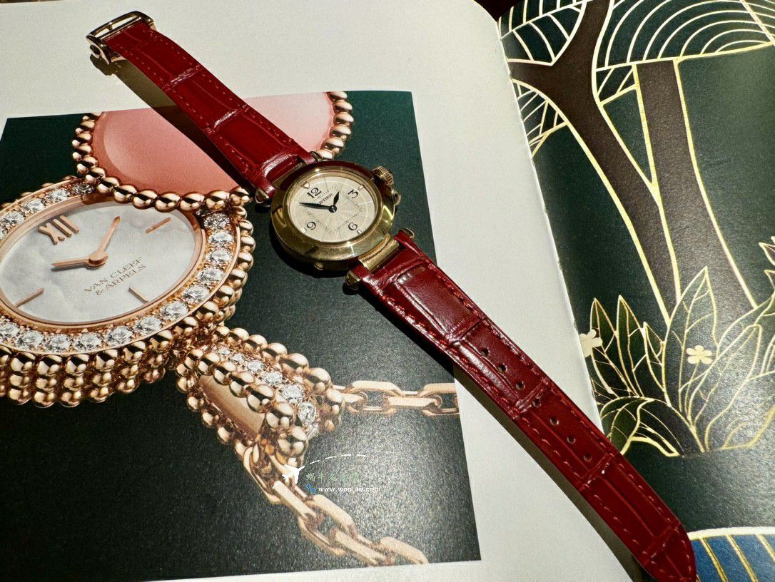 AF Factory 100% imitation  Women watchCartier帕莎 series WJPA0018，WGPA0018 watches  / K337