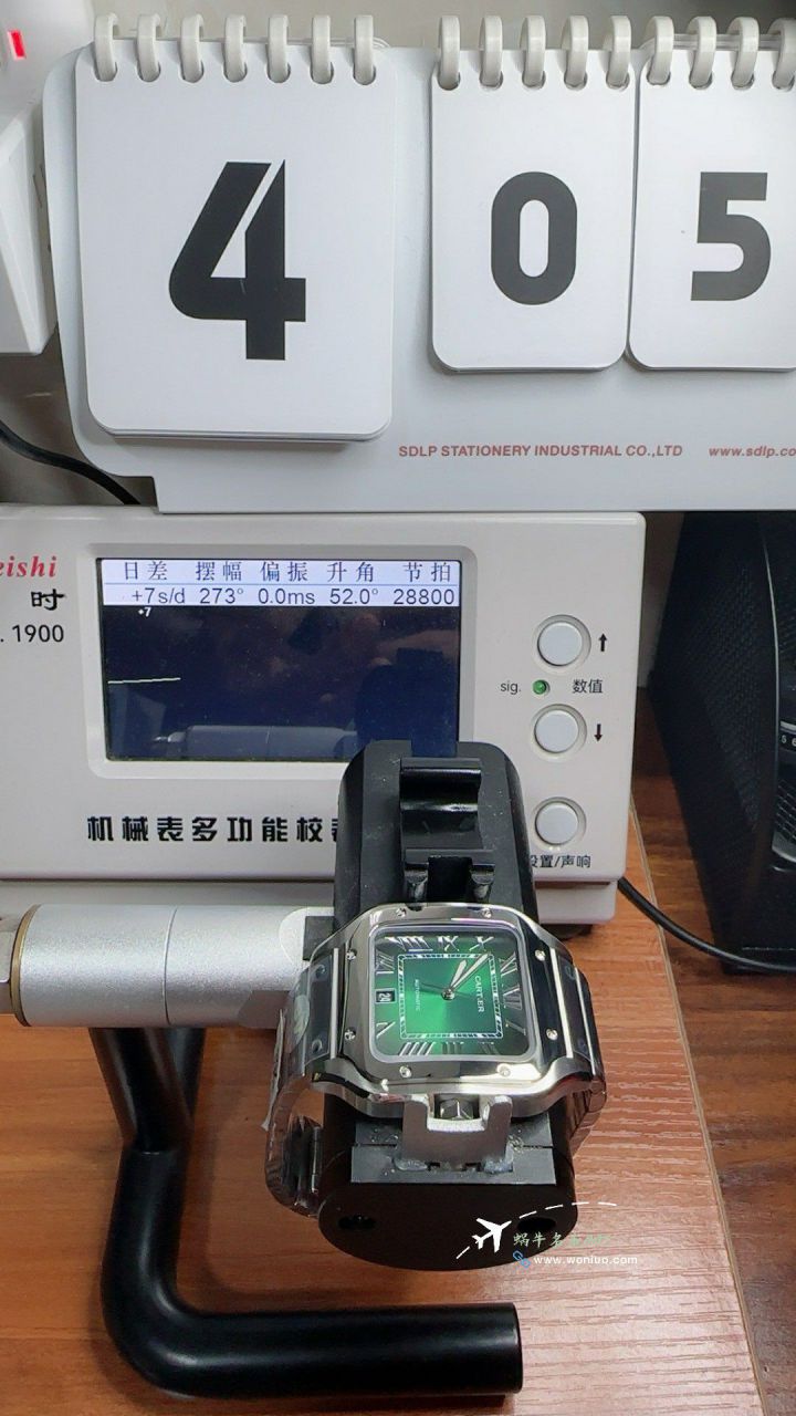 BV Factory Cartier Santos series   replica imitation  watchWSSA0062 watches  / K378