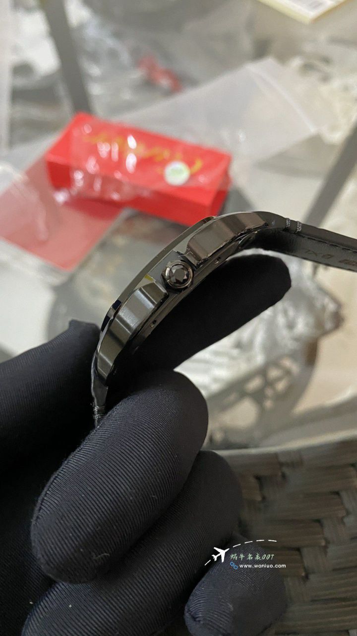 BV Factory Cartier Santos  Darth Vader WSSA0039TOP imitation  replica  watch watches  / K379