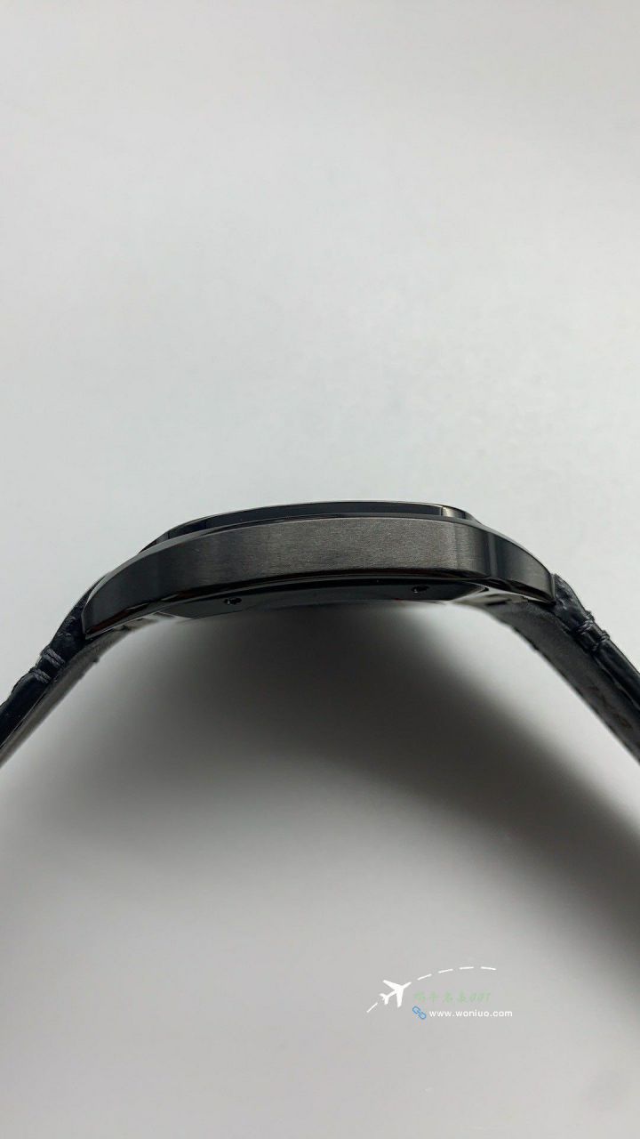 BV Factory Cartier Santos  Darth Vader WSSA0039TOP imitation  replica  watch watches  / K379