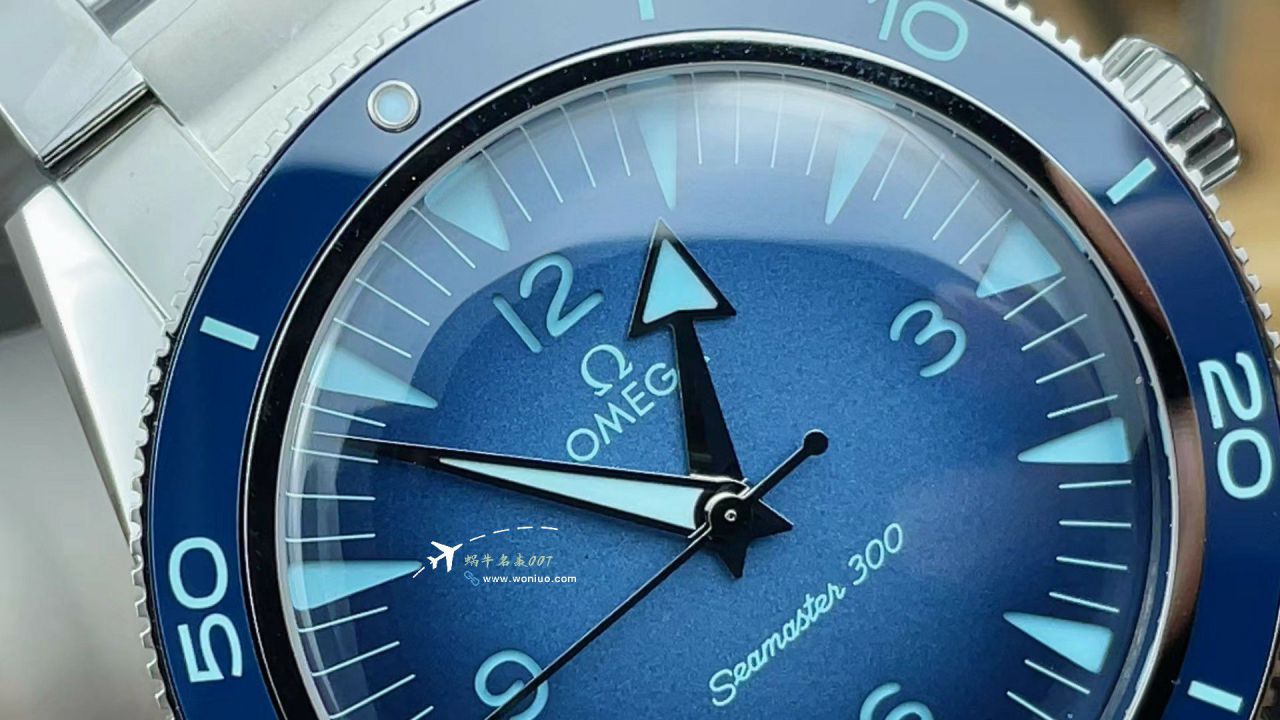 VS Omega Seamaster 300 replica imitation  Poseidon Spectre 234.30.41.21.03.002 watches  / VS813