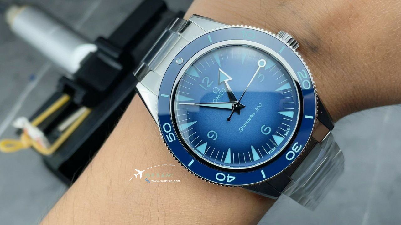 VS Omega Seamaster 300 replica imitation  Poseidon Spectre 234.30.41.21.03.002 watches  / VS813