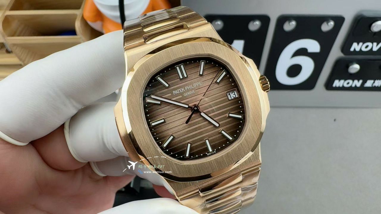 3K Customized movement Patek Philippe  imitation  Tiffany  Nautilus 5711/1A-018 watch / BD506