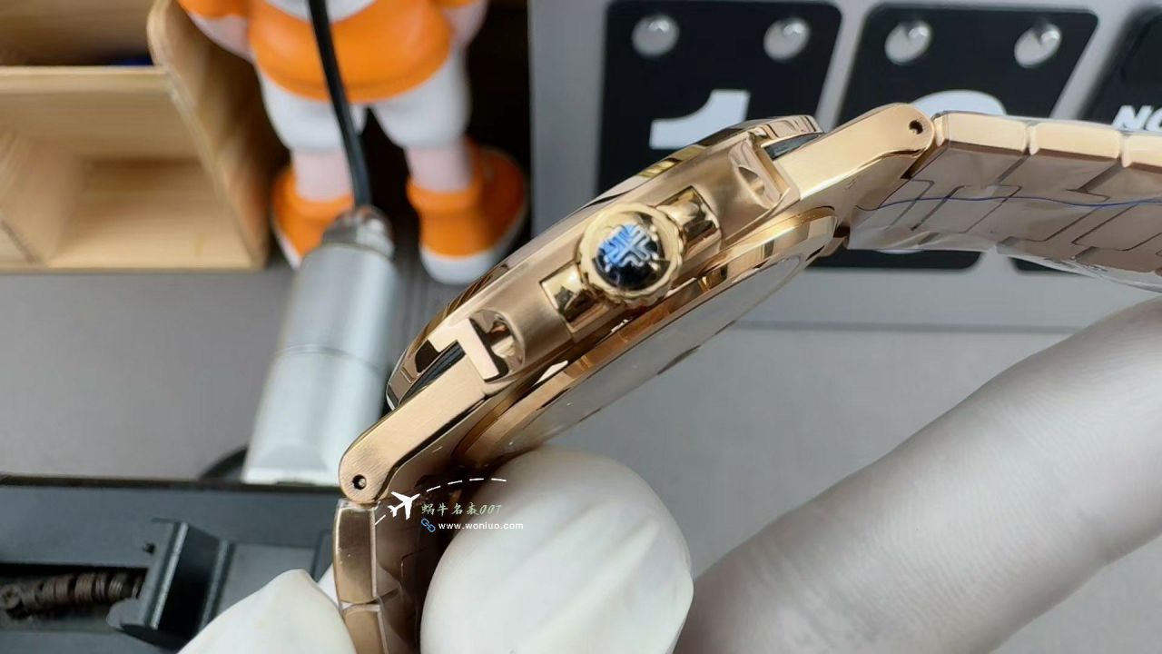 3K Customized movement Patek Philippe  imitation  Tiffany  Nautilus 5711/1A-018 watch / BD506