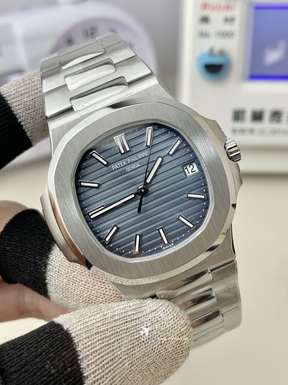3K Customized movement Patek Philippe  imitation  Tiffany  Nautilus 5711/1A-018 watch / BD506