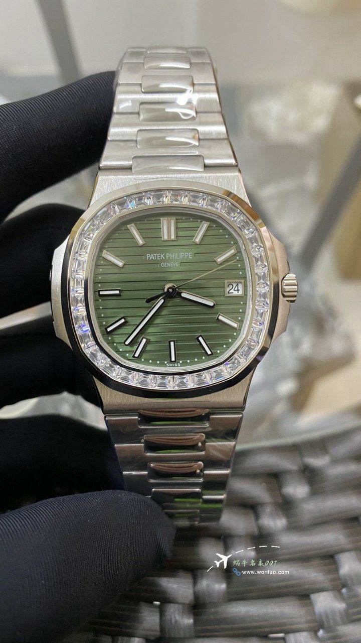 3K Customized movement Patek Philippe  imitation  Tiffany  Nautilus 5711/1A-018 watch / BD506