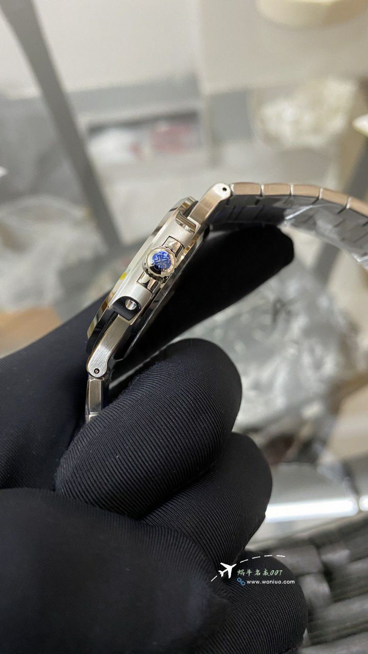 3K Customized movement Patek Philippe  imitation  Tiffany  Nautilus 5711/1A-018 watch / BD506