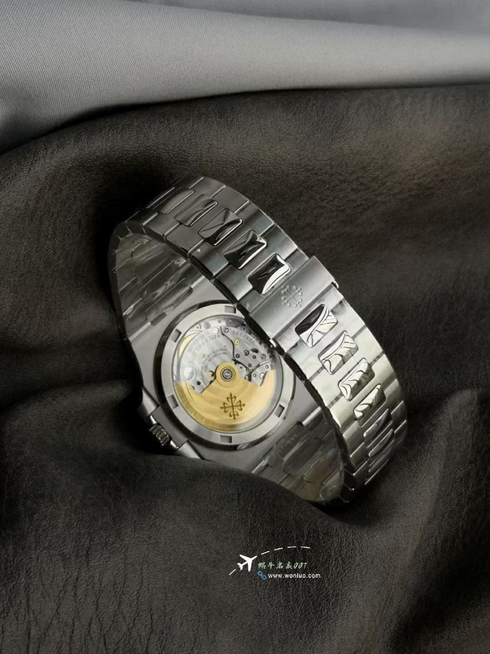 3K Customized movement Patek Philippe  imitation  Tiffany  Nautilus 5711/1A-018 watch / BD506