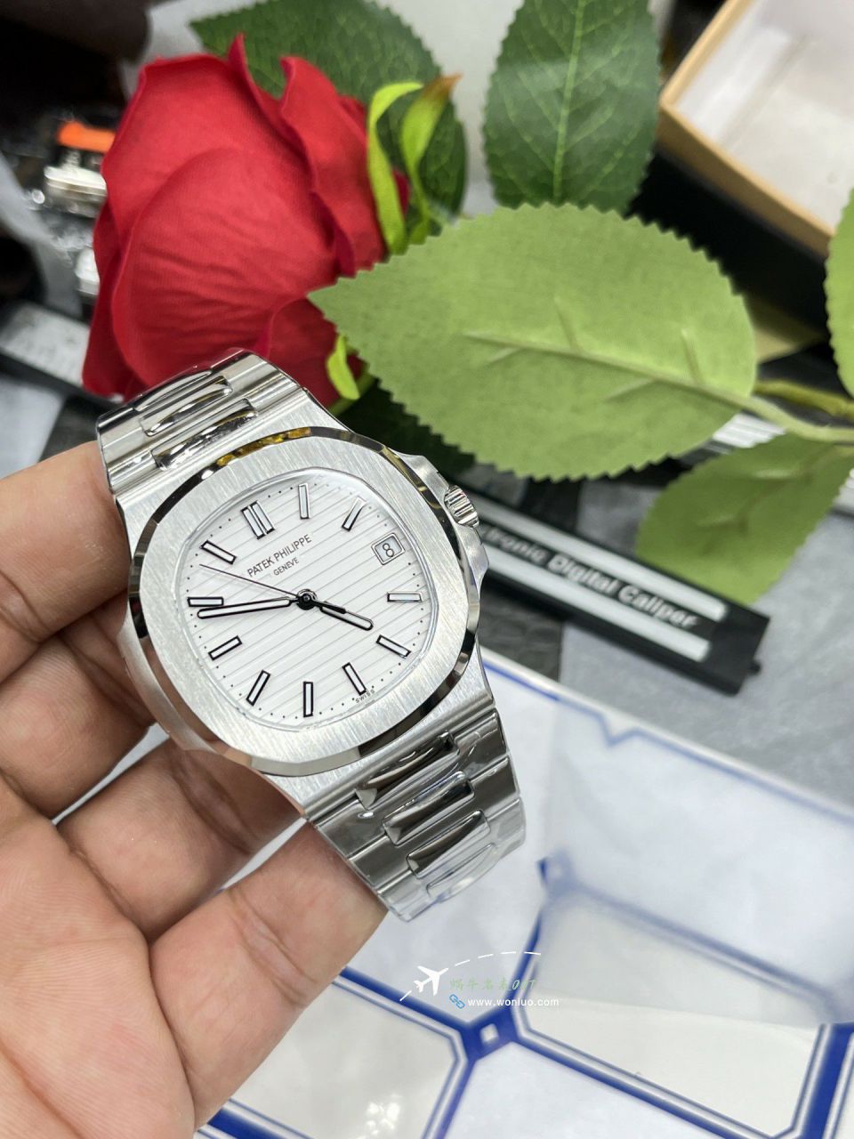 3K Factory Patek Philippe Nautilus TOP imitation  replica  watch5711/1R-001 watches  / BD507