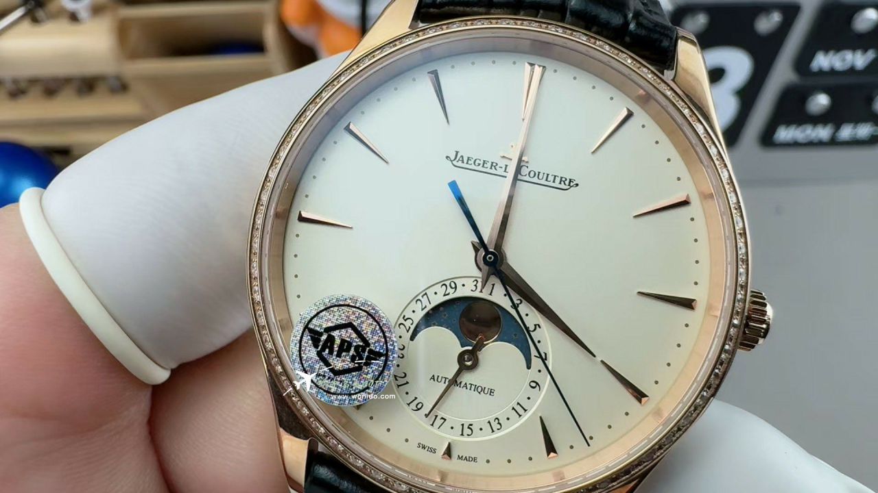 APSJaeger-LeCoultre Master Collection  Moon Phase   imitation  replica 1362501 watches  / JJ202