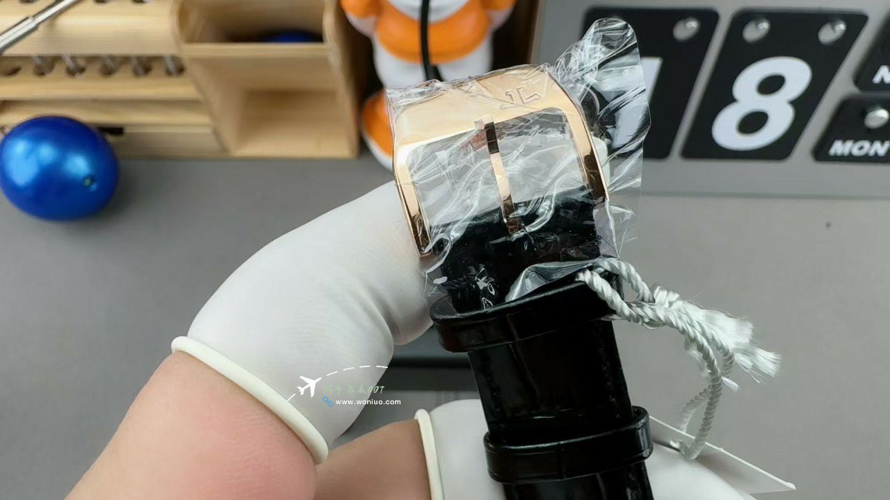 APSJaeger-LeCoultre Master Collection  Moon Phase   imitation  replica 1362501 watches  / JJ202