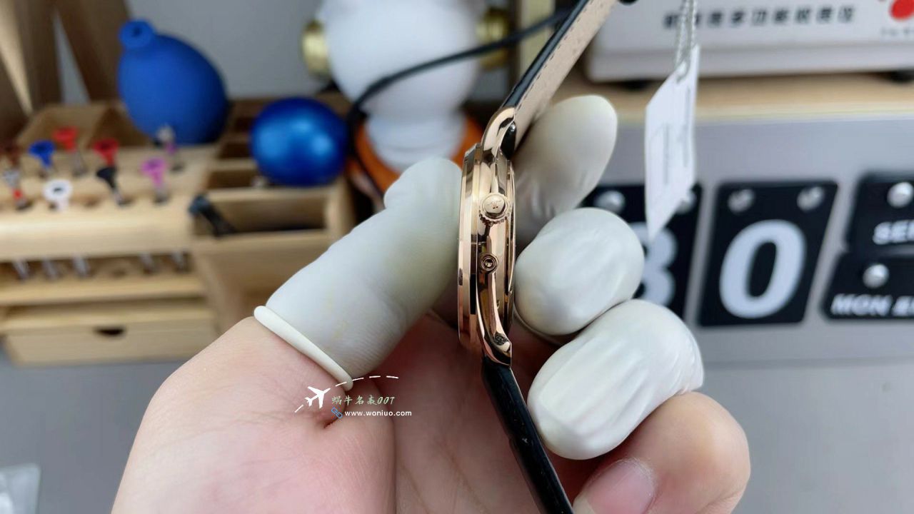 APSJaeger-LeCoultre Master Collection  Moon Phase   imitation  replica 1362501 watches  / JJ202