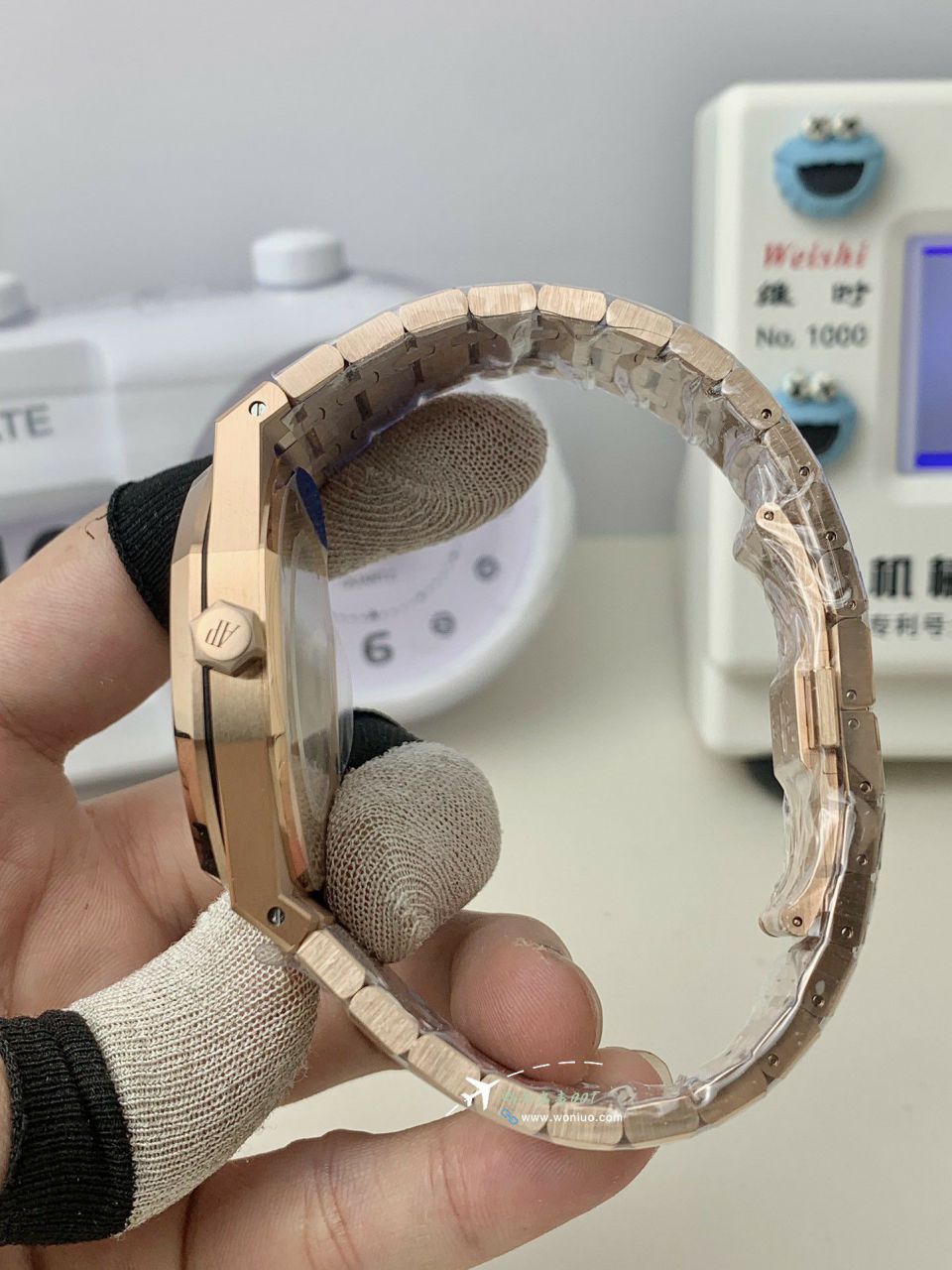 THB Factory Audemars Piguet Royal Oak 100% replica imitation 15407ST.OO.1220ST.01和15407OR.OO.1220OR.01 watch / AP295