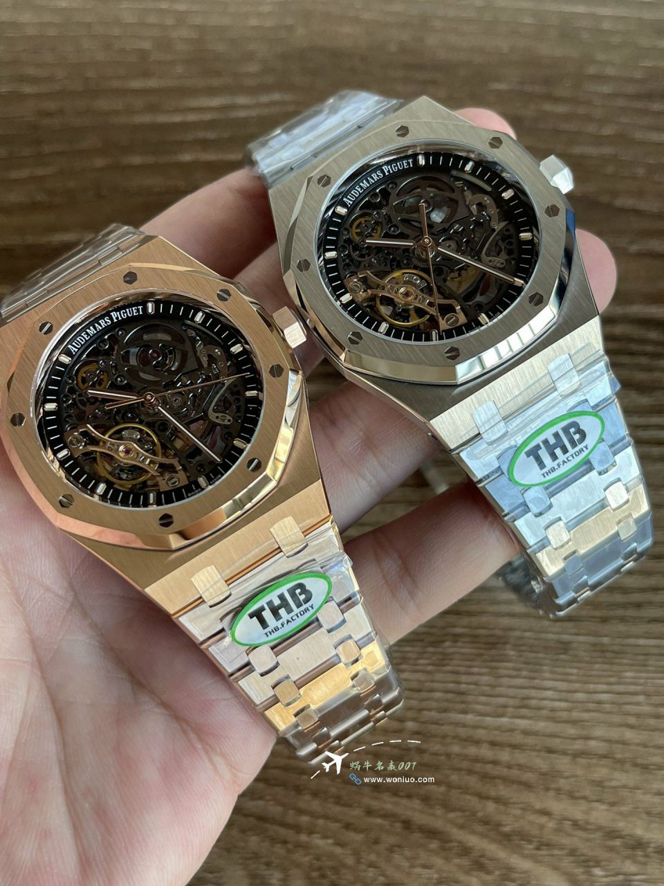 THB Factory Audemars Piguet Royal Oak 100% replica imitation 15407ST.OO.1220ST.01和15407OR.OO.1220OR.01 watch / AP295