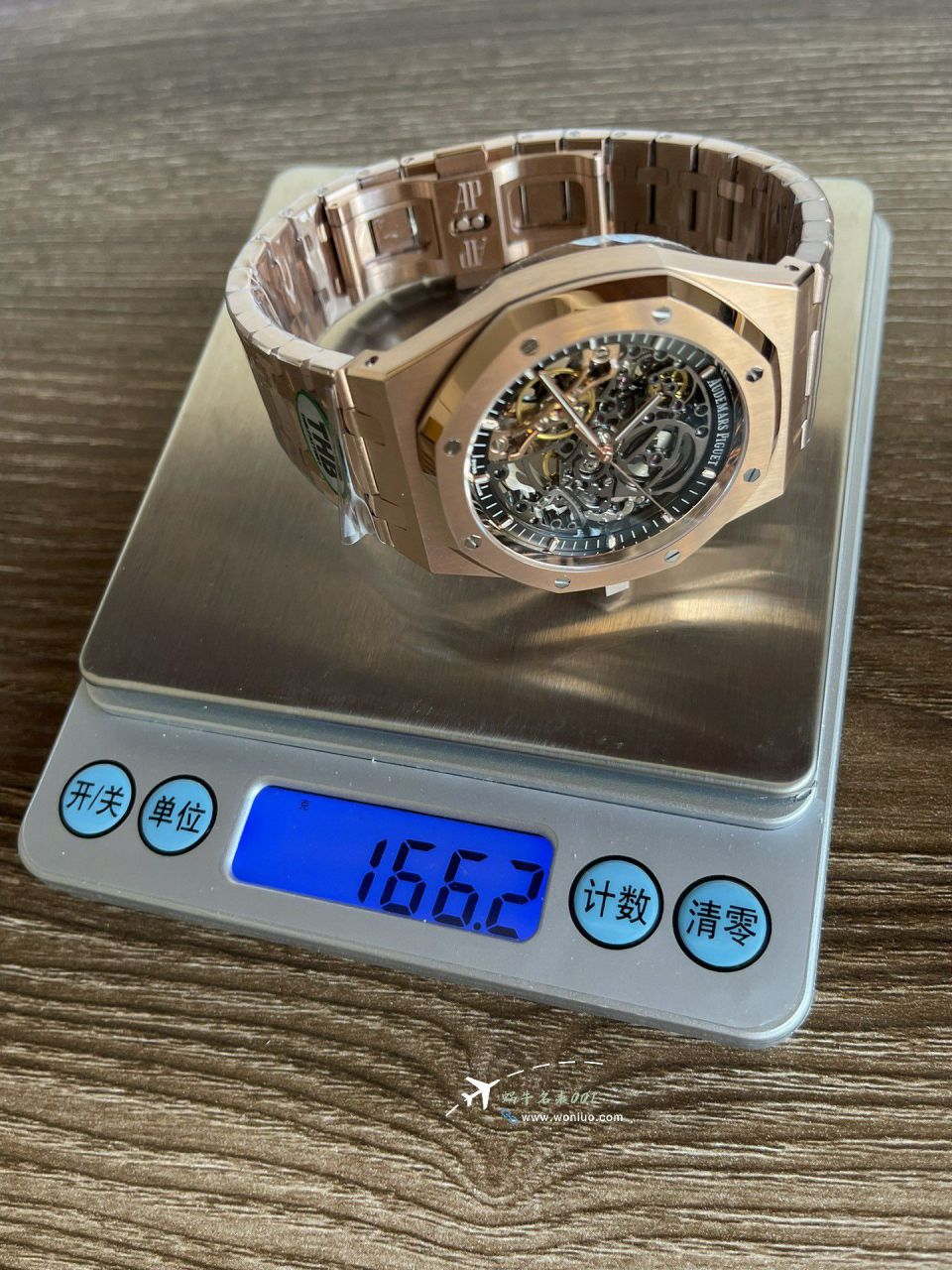 THB Factory Audemars Piguet Royal Oak 100% replica imitation 15407ST.OO.1220ST.01和15407OR.OO.1220OR.01 watch / AP295