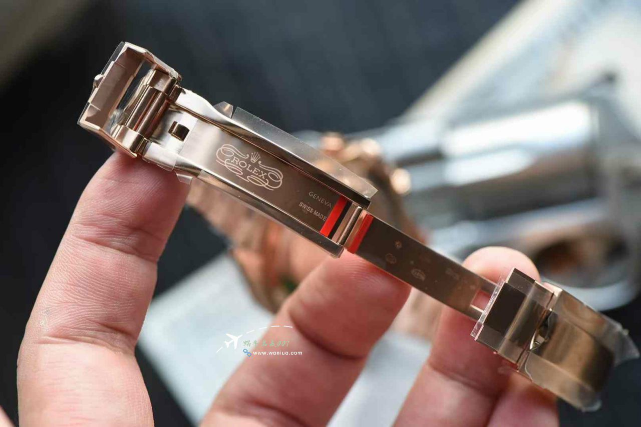  Ultra-high-end  Customized Rolex Gold-plated complete Moissanite  Matching weight version 4130 Rainbow Daytona 116595rbow-0004TOP replica imitation  Daytona  watches  / R909