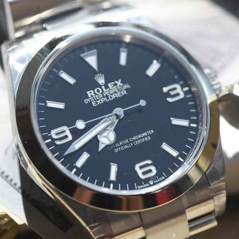  Video review vs Rolex  Explorer  40  mm best replica imitation  watch series m224270-0001 watches 