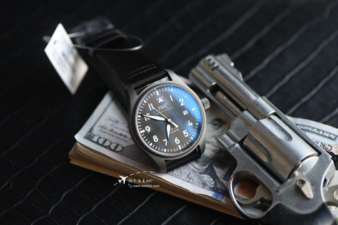  Video review V7 Factory  IWC IW328209   replica imitation  Big Pilot  Mark XX Collection  Swiss 空中巡逻兵钛金属 Limited Edition  watches  / WG633