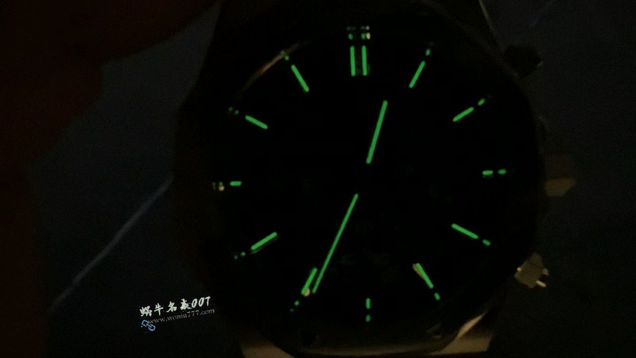 Audemars Piguet Audemars Piguet Royal Oak 100% replica imitation 26240ST.OO.1320ST.05 watches  / AP300