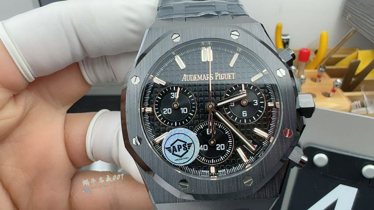 Audemars Piguet Audemars Piguet Royal Oak 100% replica imitation 26240ST.OO.1320ST.05 watches  / AP300