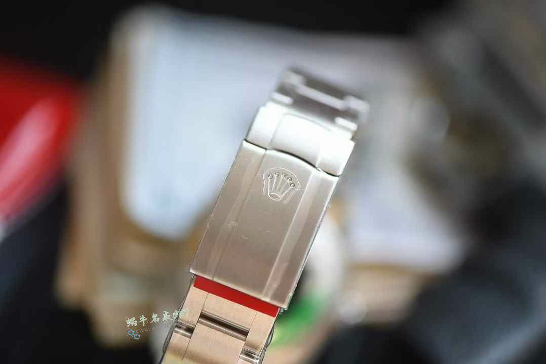 clean Factory Rolex Oyster Perpetual 36 series best replica imitation m126000-0001 watches  / R933