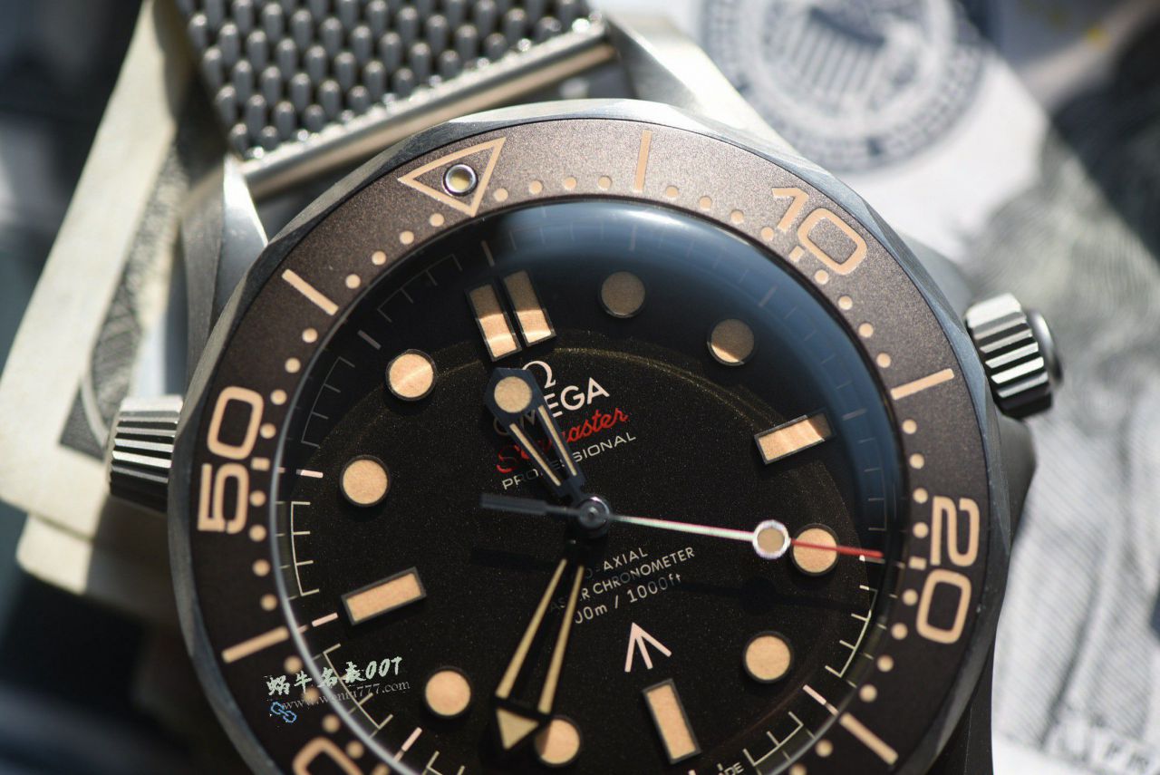 VS 007 The ultimate hit ！ Titanium mesh strap Omegabest imitation  No Time to Die   Seamaster 300 meters 210.90.42.20.01.001 watches  / VS816