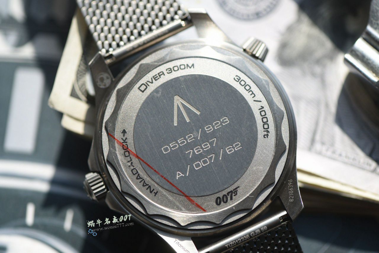 VS 007 The ultimate hit ！ Titanium mesh strap Omegabest imitation  No Time to Die   Seamaster 300 meters 210.90.42.20.01.001 watches  / VS816