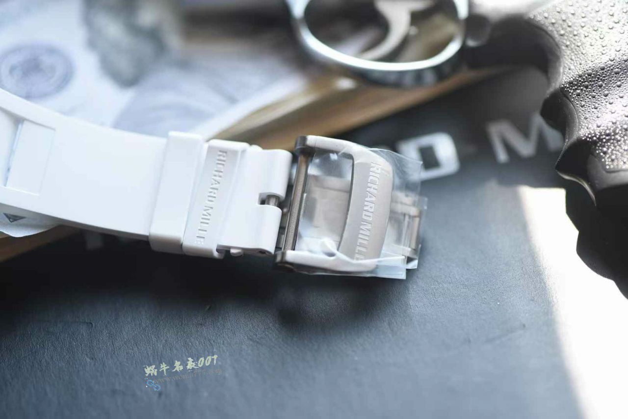  Video review APS Richard MillerRichard mille 100% replica imitation RM055 watch / APSRM055C