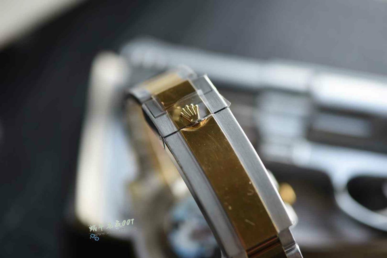 C+ Matching weight version 172 gram  Rolex Submariner  Two-Tone Gold  Submariner Date  replica imitation 116613LN-0001 Black dial  watches  / R939