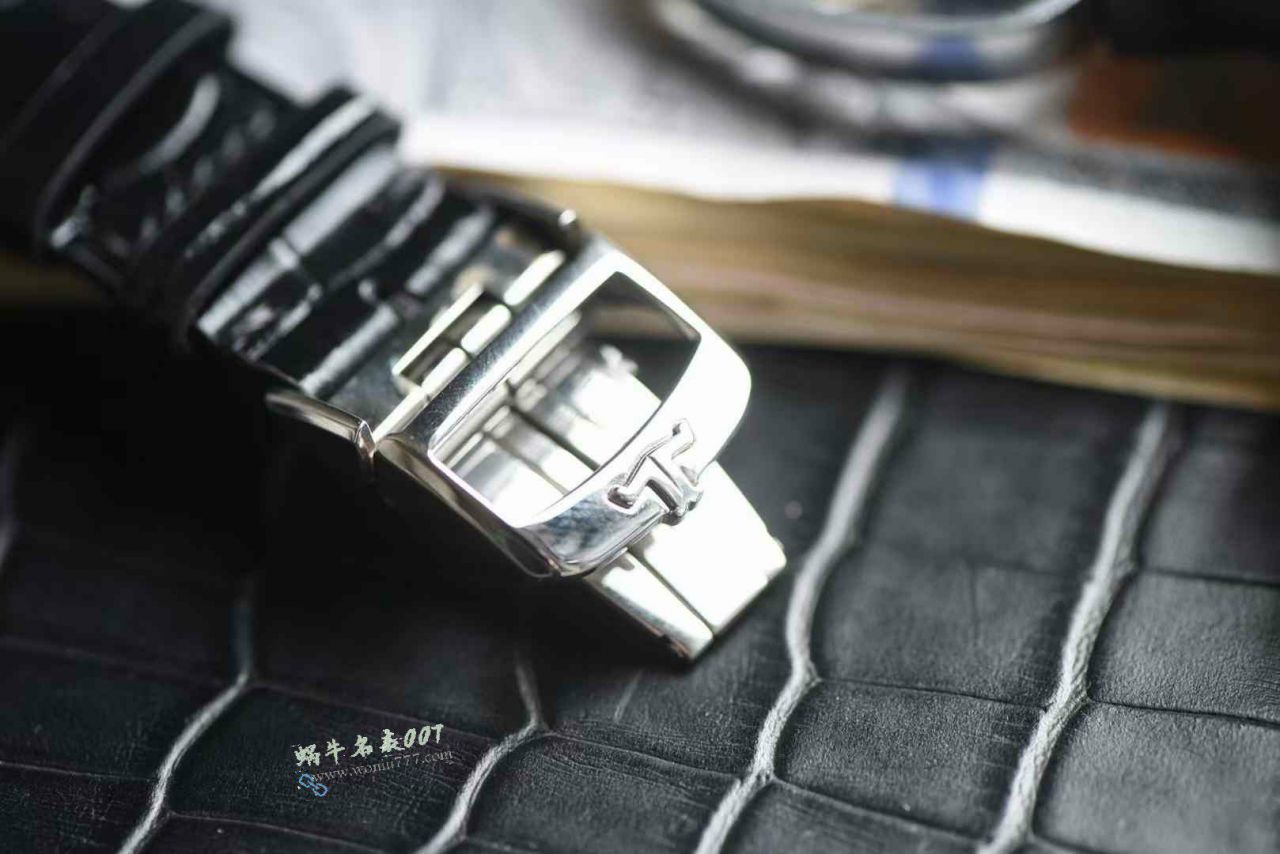  Video review APSJaeger-LeCoultre Moon Phase  Ultra-thin  Master Collection  replica imitation 1368471 watches  / JJ203